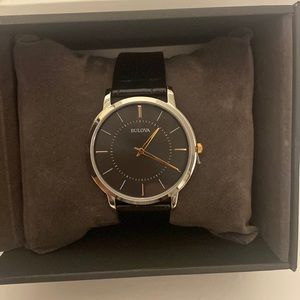 Brand new never worn bulova watch